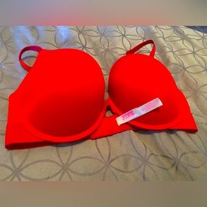 Victoria’s Secret Bra PINK 36DD Push-up Brand New!